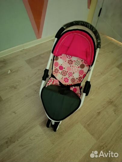 Коляска для кукол
