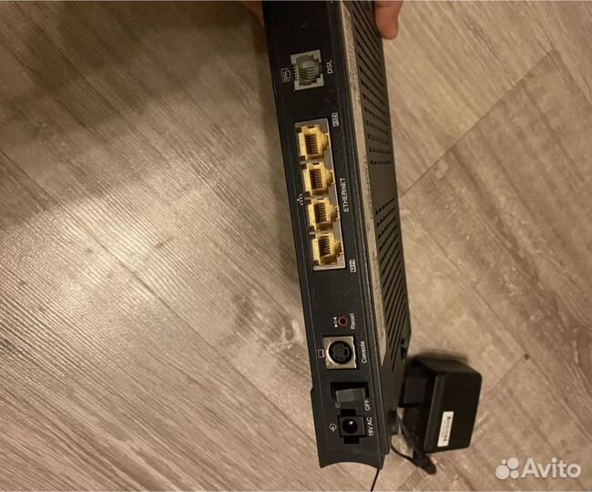 Маршрутизатор thomson TG605s