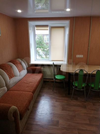 3-к. квартира, 60 м², 1/5 эт.