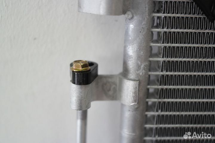 Радиатор кондиционера Лада Калина 04-13