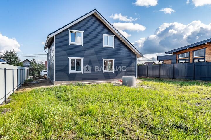 Дом 140 м² на участке 6 сот.