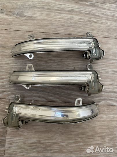 Повторитель поворота правый/левый bmw F30