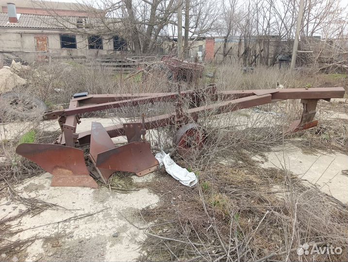 Плуг Алтайсельмаш ПЛН-5-35, 1993