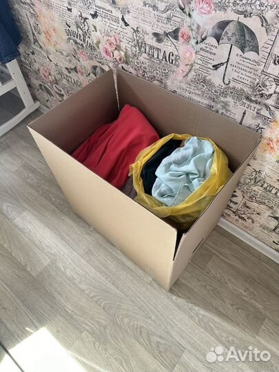 Детские вещи коробка