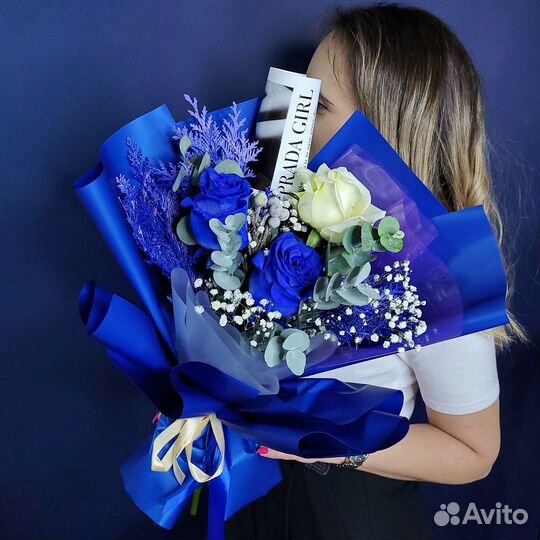 Синие и двухцветные розы