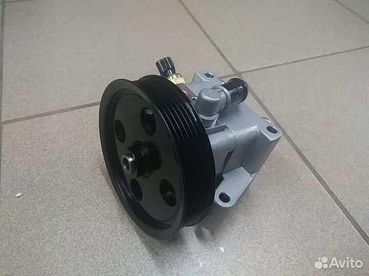 Насос гур для Ford Focus 3