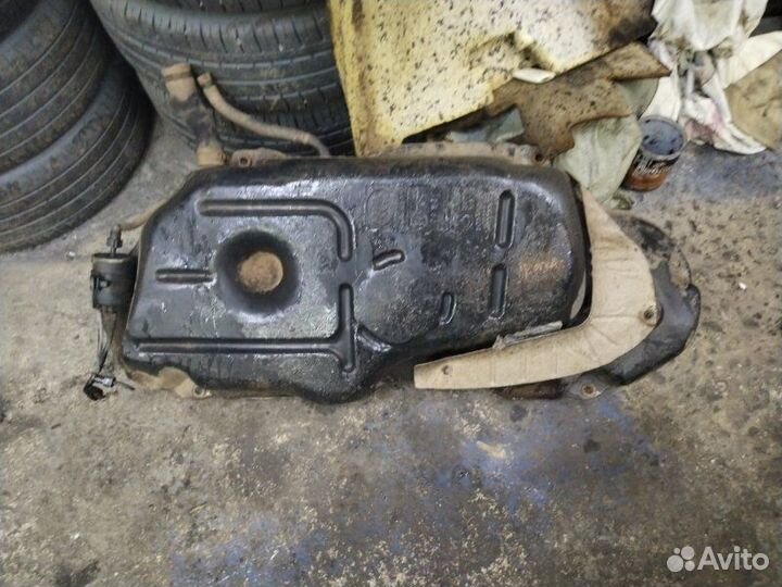 Бак топливный Geely Mk MR479QA 2010