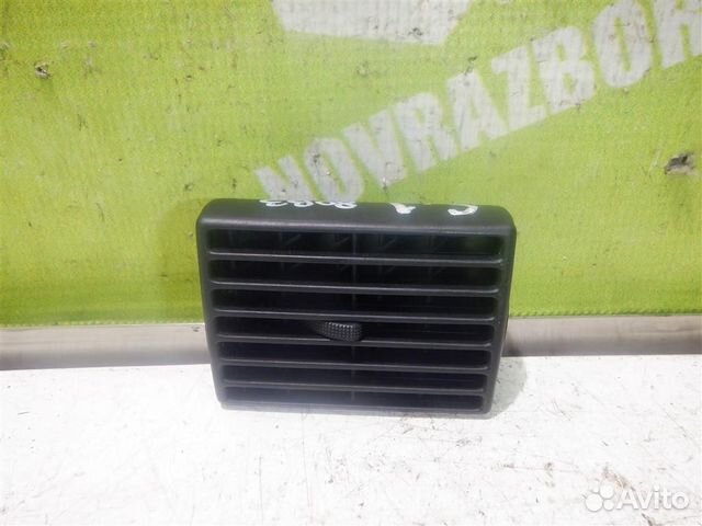 Дефлектор воздушный Ауди 80 90 Б3