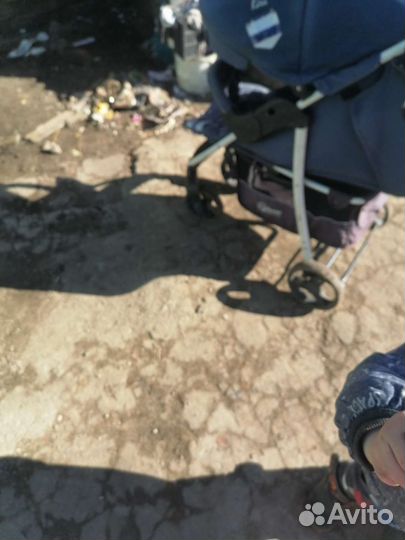 Прогулочная коляска