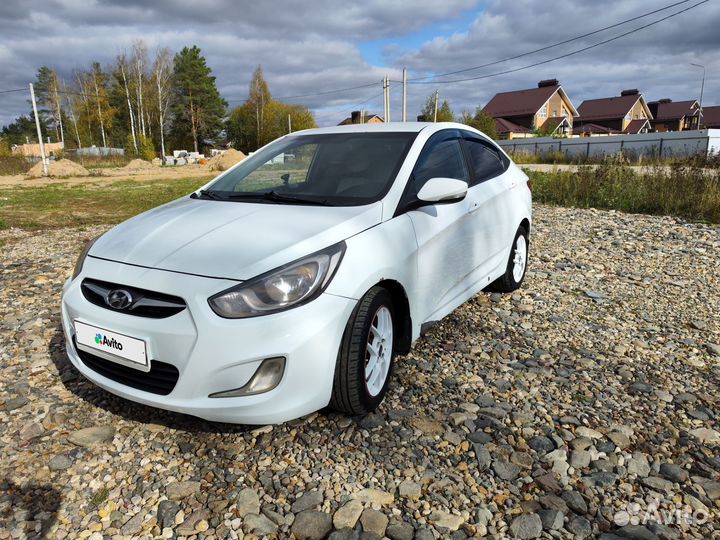 Hyundai Solaris 1.6 AT, 2011, 153 732 км