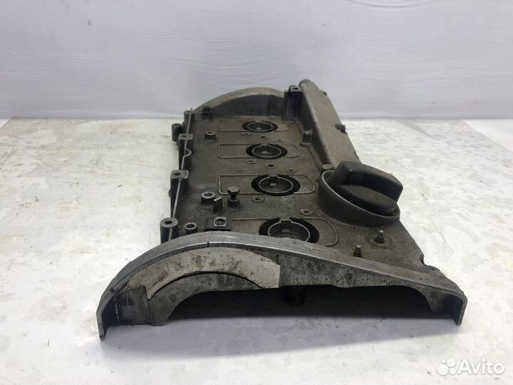 Клапанная крышка 1.8T Volkswagen Audi