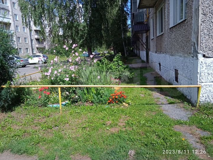 4-к. квартира, 61 м², 1/5 эт.