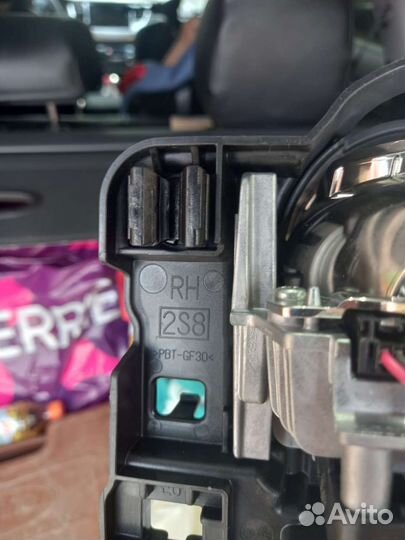 Линзы головного света camry 2018