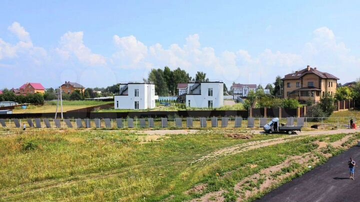 Участок 7 сот. (ИЖС)