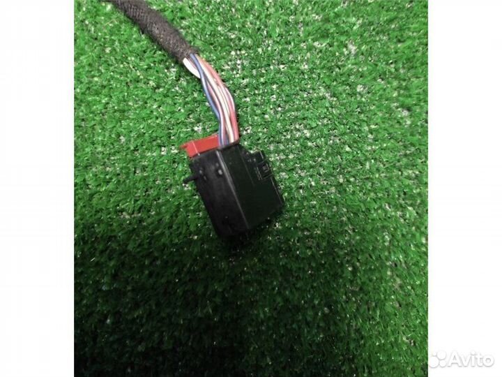 Зеркало наружное правое Volkswagen Golf 1.9 2006