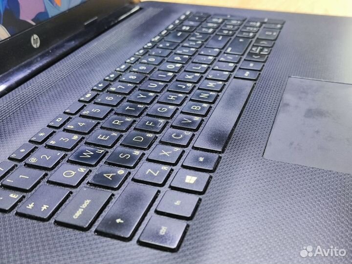 Ноутбук HP 17.3