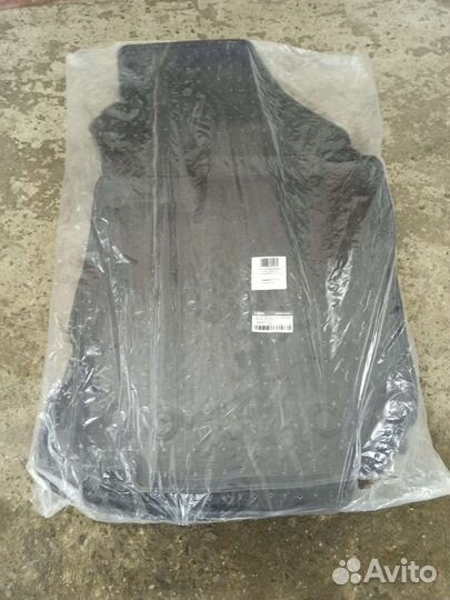 Резиновые коврики Лада Ларгус