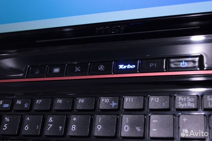 Игровой Ноутбук MSI GE70/i7/17.3