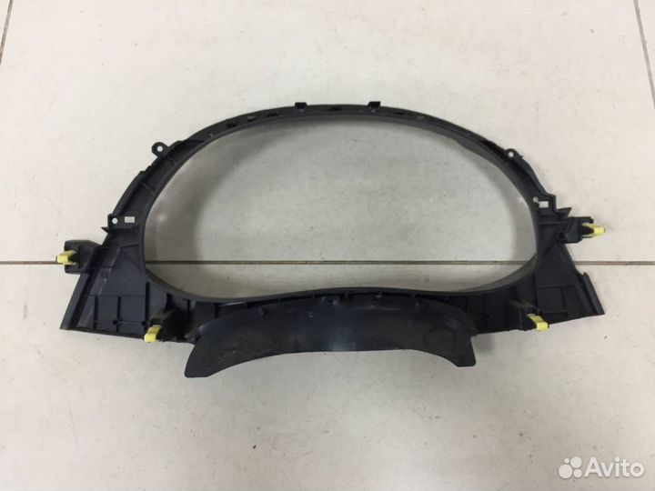 Накладка торпедо Toyota Corolla E180 2013