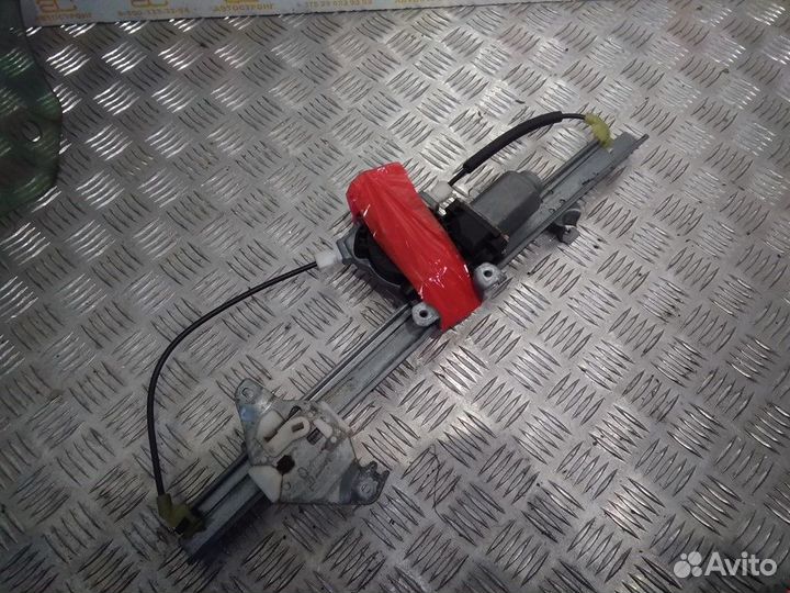 Стеклоподъемник передний левый Nissan Note E11