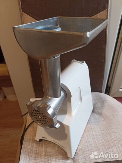 Электромясорубка braun