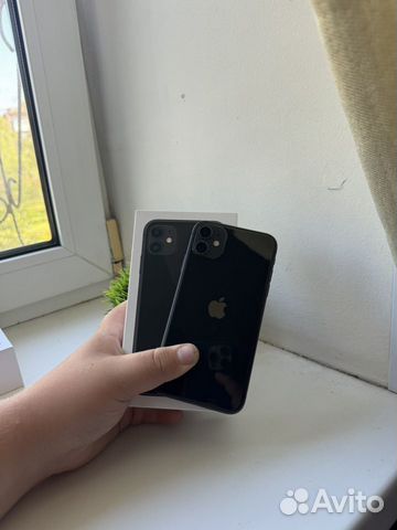 iPhone 11, 64 ГБ