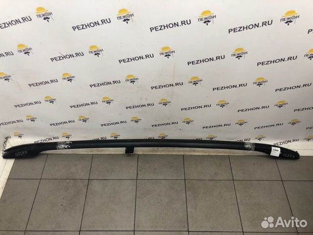 Рейлинги на крышу Volkswagen Passat 2011