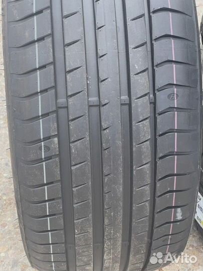 Triangle EffeXSport TH202 225/40 R19