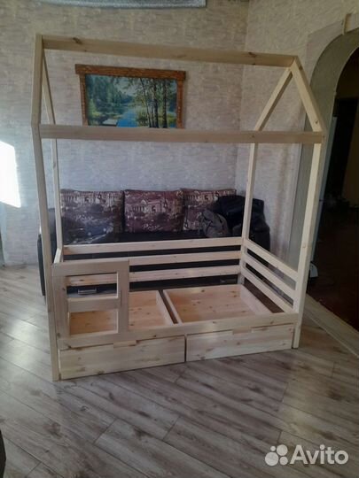 Детская кровать