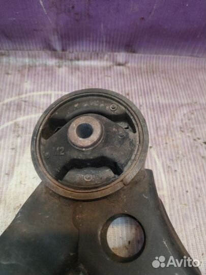 Подушка двигателя Citroen C Crosser EP 4HN 2008