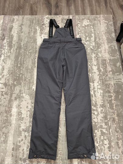 Горнолыжный костюм для девочки размер 42-44