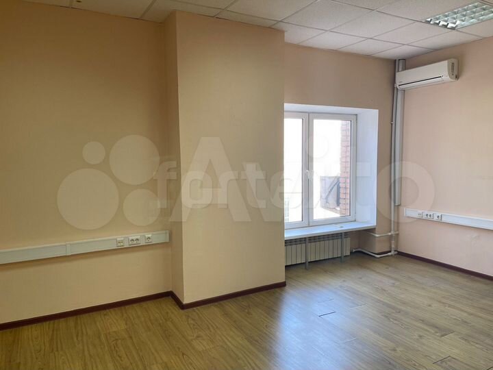 Сдам офисное помещение, 153 м²
