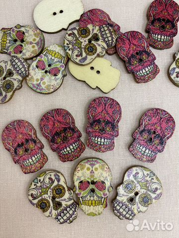 Пуговицы «череп»