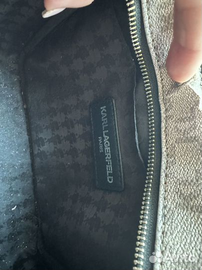 Сумка кроссбоди karl lagerfeld