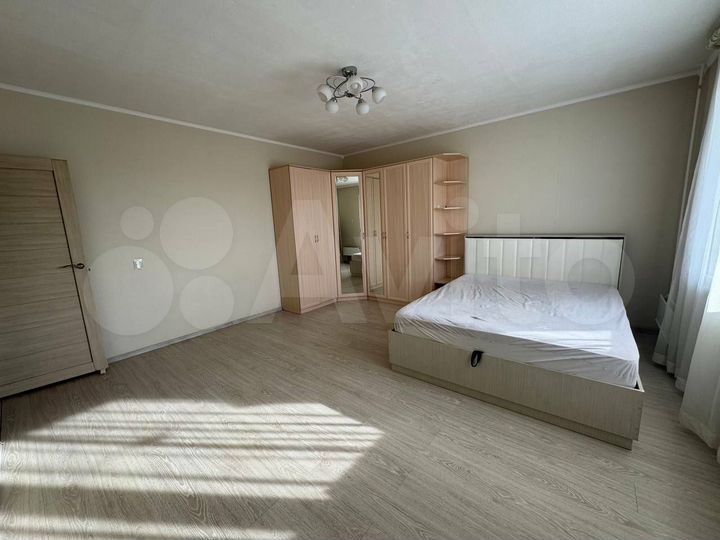 1-к. квартира, 40 м², 10/16 эт.