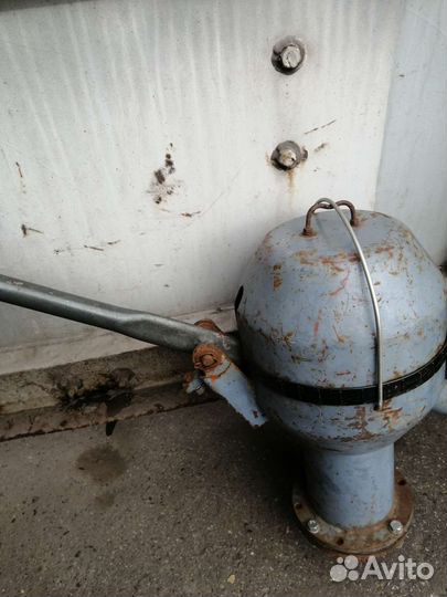 Советский ручной насос