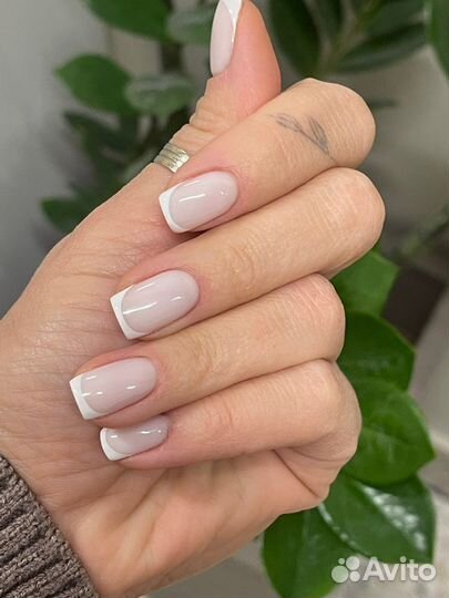 Мастер маникюра и педикюра