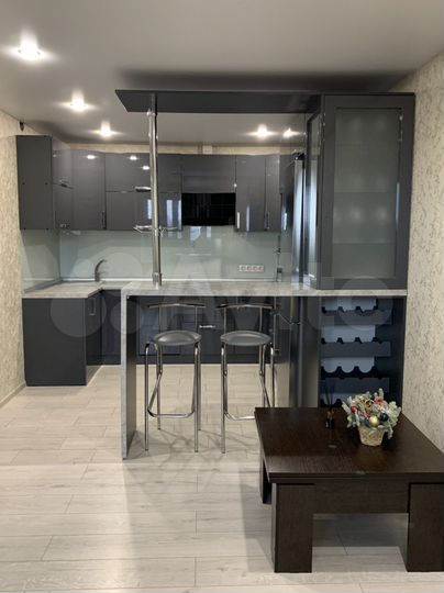 3-к. квартира, 93,6 м², 6/14 эт.