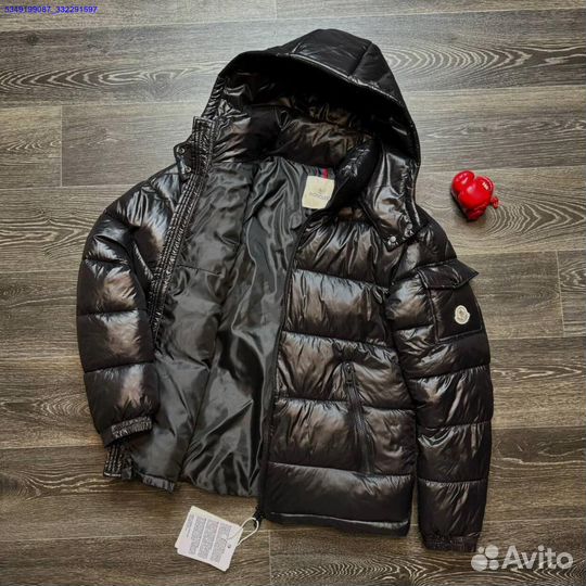 Пуховик Moncler — идеальный спутник в морозы