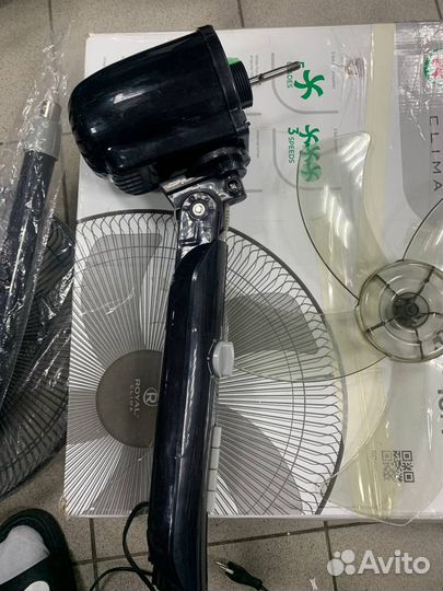 Вентилятор напольный Royal Clima RSF-16M-BL