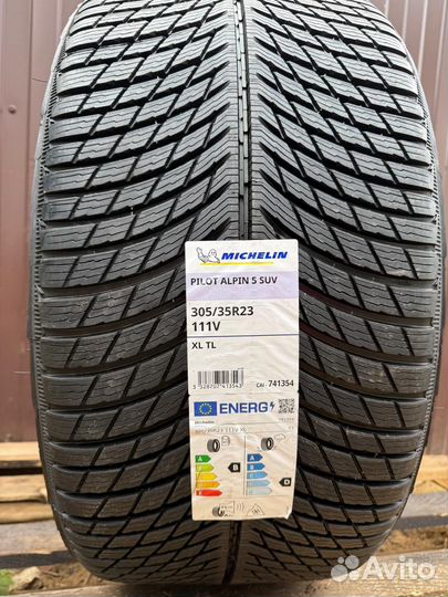 Michelin Pilot Alpin 5 SUV 305/35 R23 и 285/40 R23