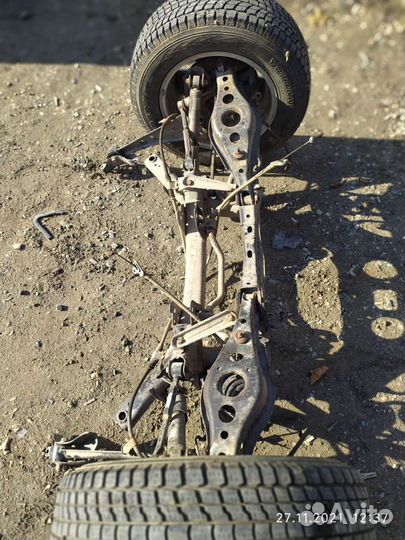 Geely emgrand X7 разбор зад балка