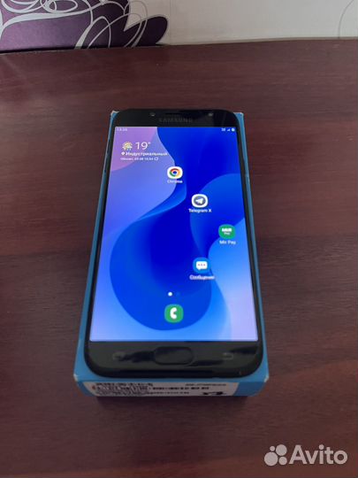 Samsung Galaxy J7 (2017), 3/16 ГБ