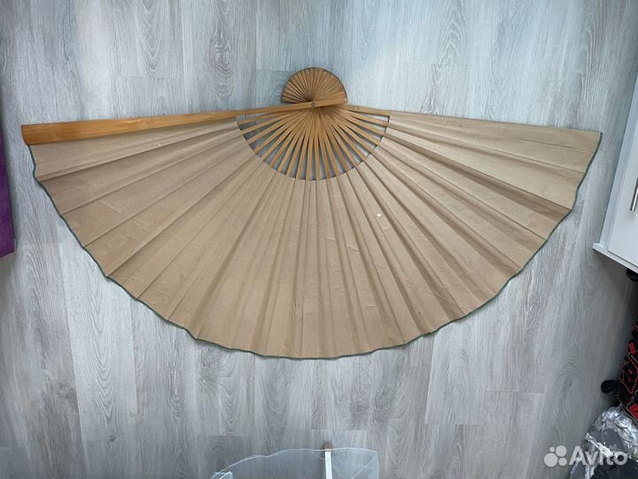 Веер настенный