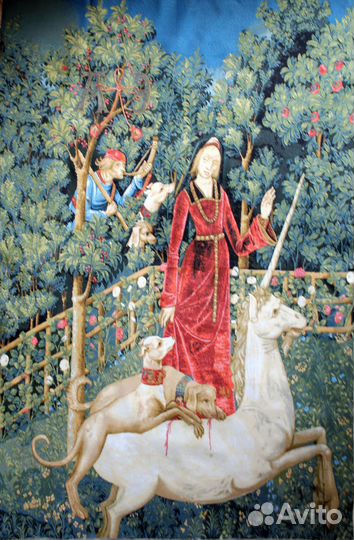 Большие гобелены со старинными сюжетами