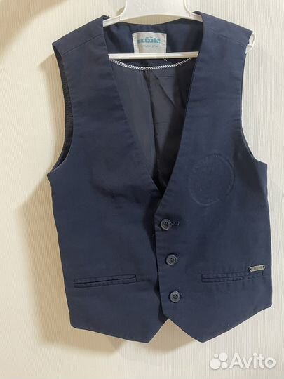 Жилетка для мальчика школьная 134