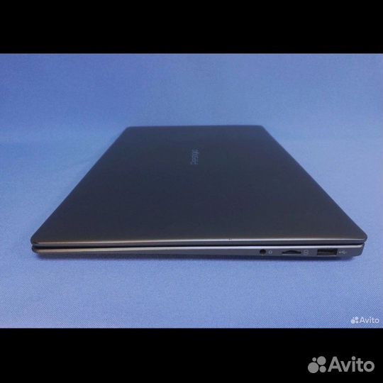 Ноутбук prestigio