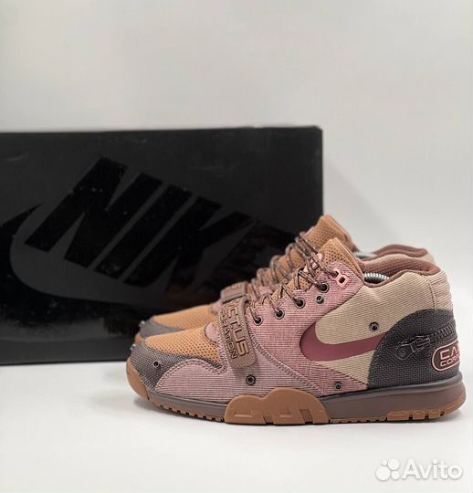 Кроссовки Nike Air Trainer 1 SP x Travis Scott