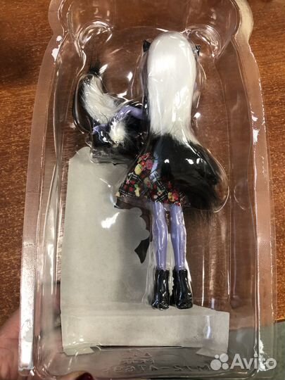 Кукла энчантималс скунс