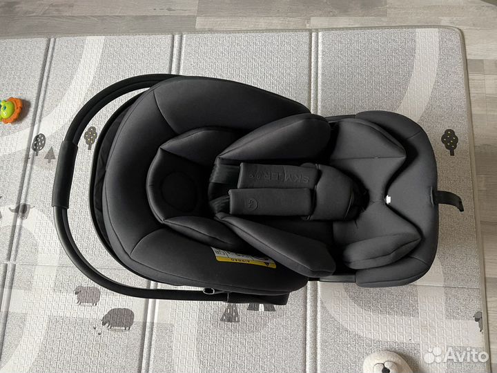Коляска mommer 2 в 1 и автолюлька skyler pro
